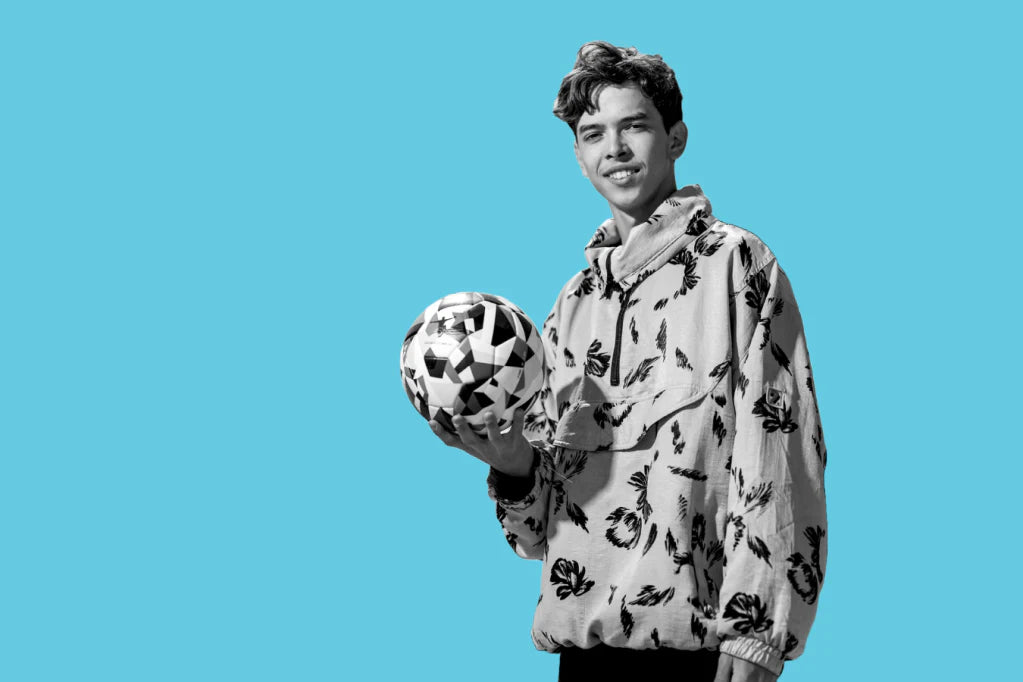 Pivo Meets: Lubin Loquais, Professional Football Freestyler